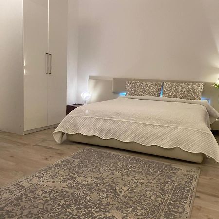 Peaknest - La Tua Vacanza Sul Lago Di Garda Arco Eksteriør billede